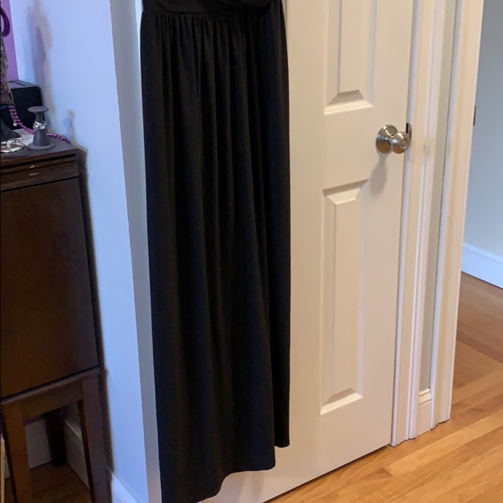 Dress - Picture 3 of 5